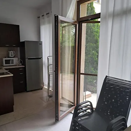 амара б3 студия * Slăntjev Brjag