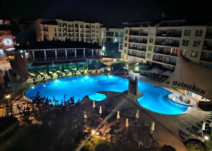 тристаен просторен с две отделни спални * Сонячний Берег